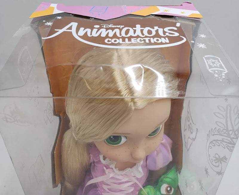 Disney Princess Animator Rapunzel Doll - Disney Store *NEW - DAMAGED BOX*