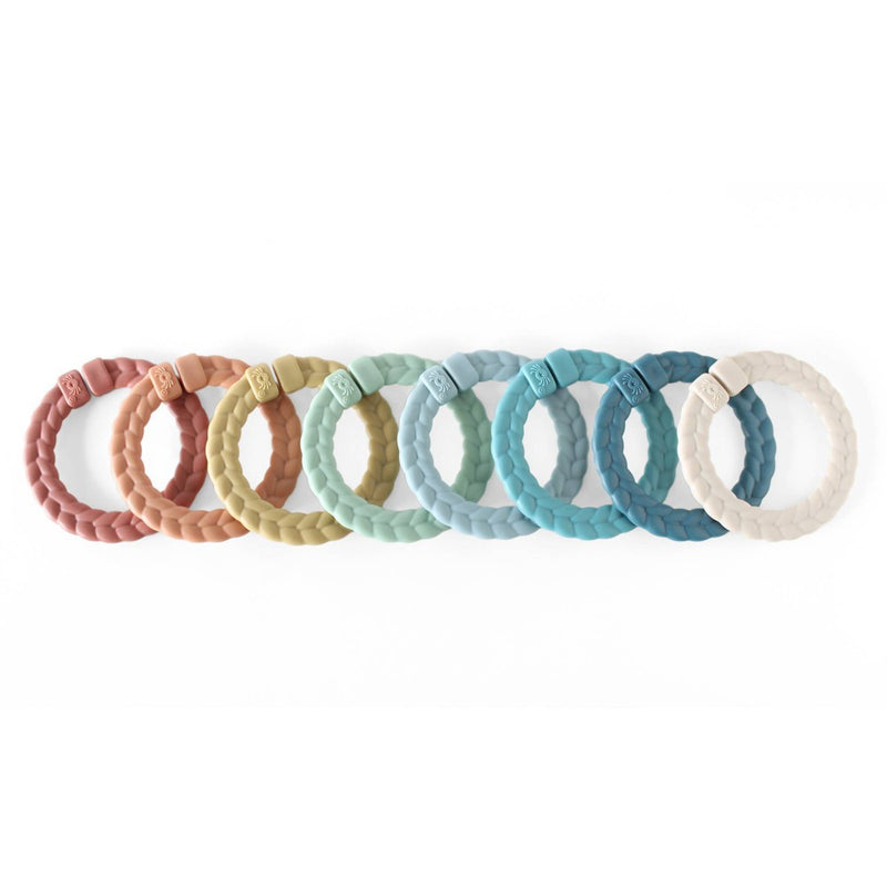 Itzy Ritzy Rings Linking Ring Set - Rainbow - 8ct