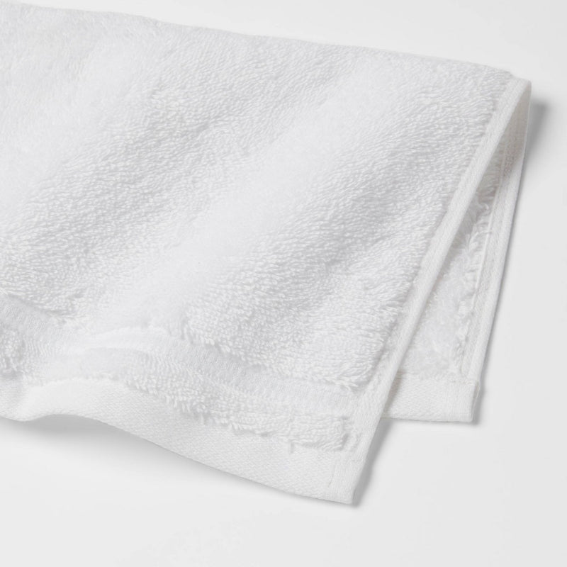 Total Fresh Antimicrobial Washcloth White - Threshold