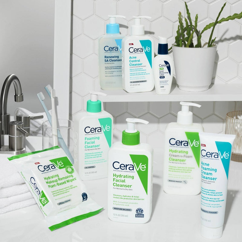 CeraVe Hydrating Makeup Remover Wipes, Plant Based Facial Cleansing Wipes for Sensitive Skin, Fragrance-Free - 25ct