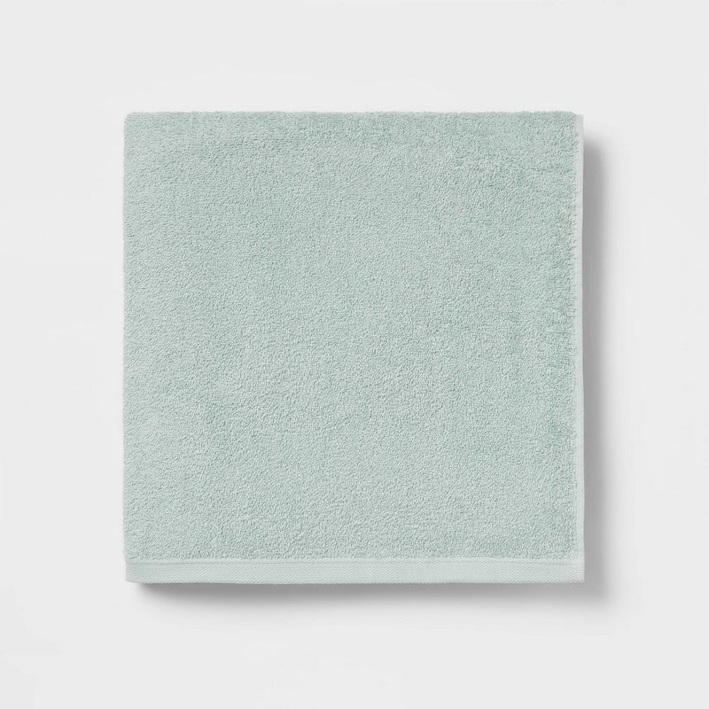 Oversized Everyday Bath Towel Mint - Room Essentials