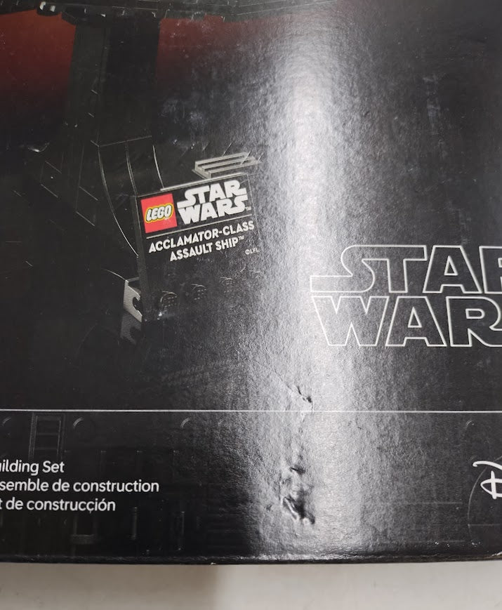 LEGO Star Wars Acclamator-Class Assault Ship 75404 .SEE DETAILS.