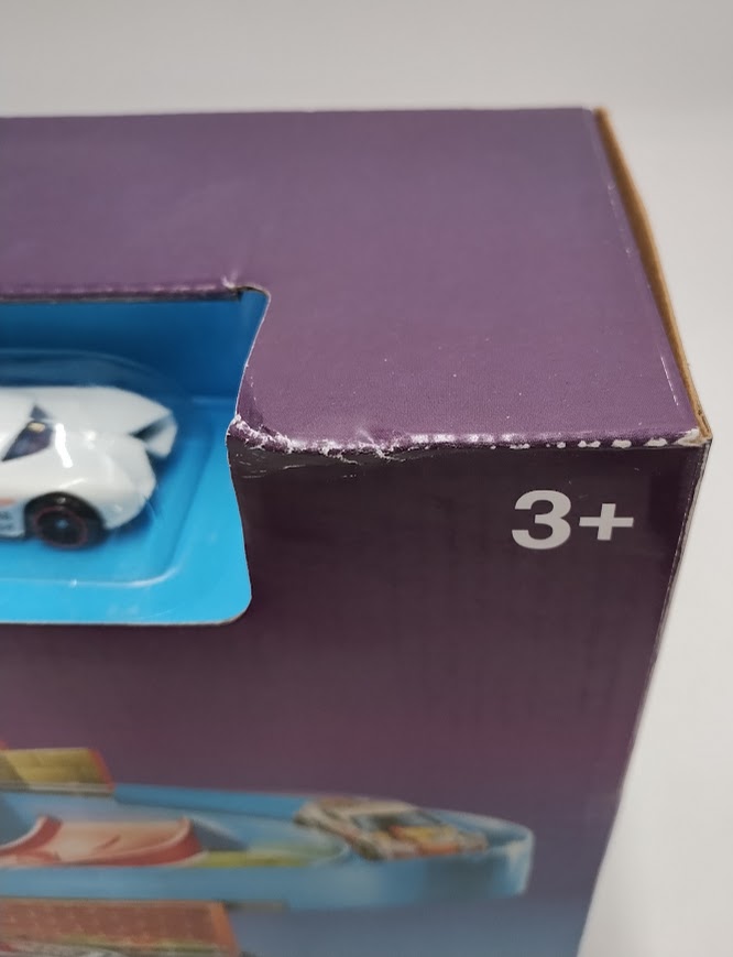 Hot Wheels Ultra Hots Sto & Go Trackset *SEE DETAILS*