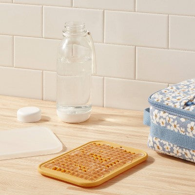 Silicone Crushed Ice Tray with Lid Mustard Yellow - Room Essentials