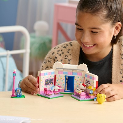Hello Kitty and Friends Hello Kitty's Dream Cafe Building Set