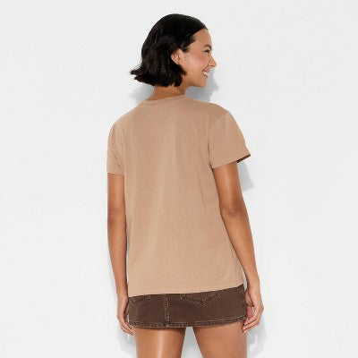 Women's Dragonfly Inn Short Sleeve Graphic T-Shirt - Brown XS
