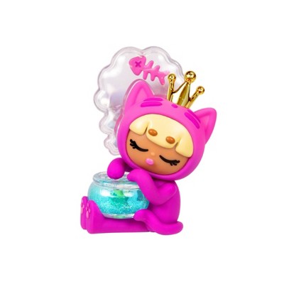 XOX Kweenie Quirky - 3pk: Mini Figures with Collector's Guide, Plastic Material