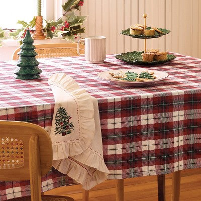 2pk Tree with Ruffle Napkins Green - Threshold