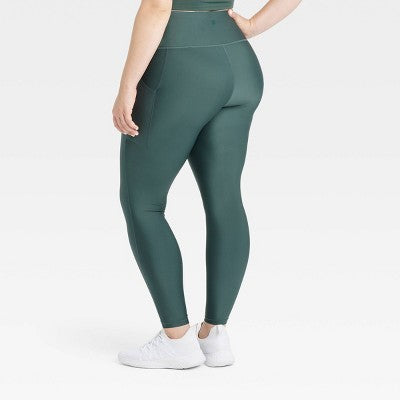 Women's Effortless Support High-Rise Pocketed 7/8 Leggings - XL