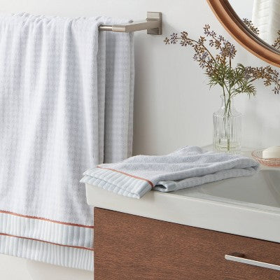 2pk single Traditional Gingham Plaid Bath Towel Blue- Thres