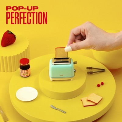 Mini Brands Magic Cook Kitchen Pasta Maker