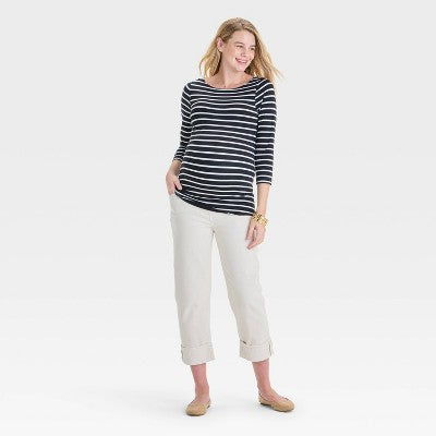 Women's 3/4 Sleeve Boatneck Maternity T-Shirt XS