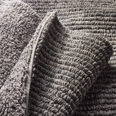 21"x34" Organic Melange Reversible Bath Rug Gray - Casaluna
