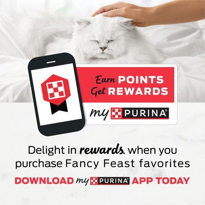 Purina Fancy Feast Broths Lickable Creamy Gourmet Wet Cat Food Complement with Tuna, Chicken & White Fish In Creamy Broth - 1.4oz