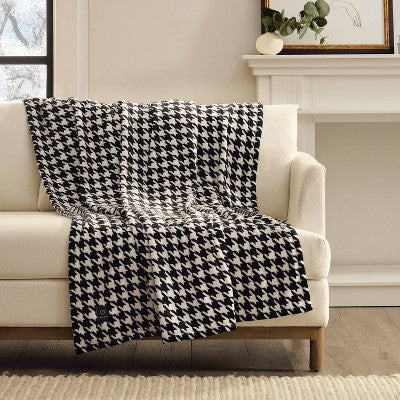 Brookstone Cozy Throw Houndstooth Printed Plush Black White