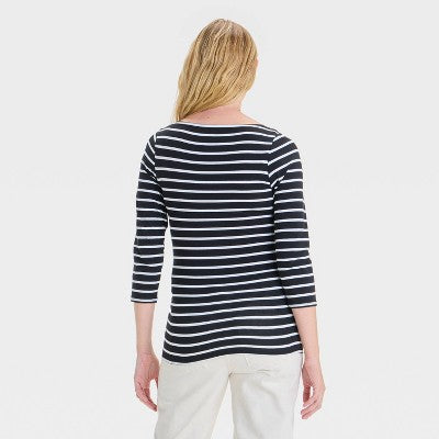 Women's 3/4 Sleeve Boatneck Maternity T-Shirt XS